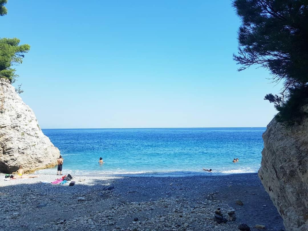 Salvia E Rosmarino - Affittacamere In Liguria Villanova d'Albenga Luaran gambar